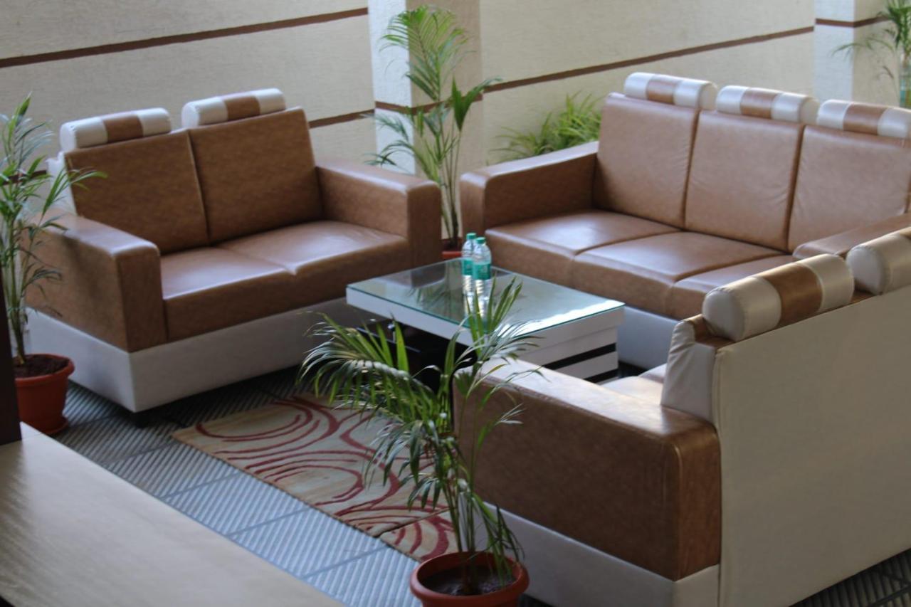 שמשבאד Hotel Prime Classic מראה חיצוני תמונה