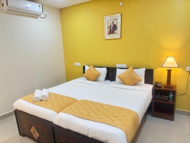 שמשבאד Hotel Prime Classic מראה חיצוני תמונה
