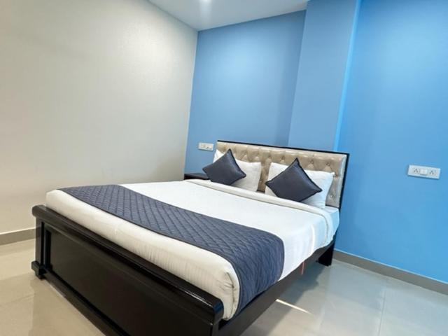 שמשבאד Hotel Prime Classic מראה חיצוני תמונה