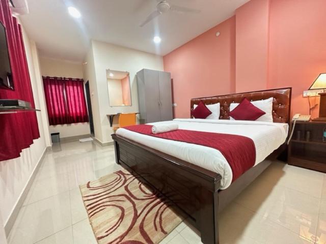 שמשבאד Hotel Prime Classic מראה חיצוני תמונה