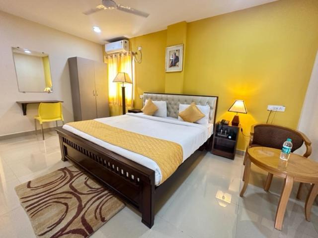 שמשבאד Hotel Prime Classic מראה חיצוני תמונה